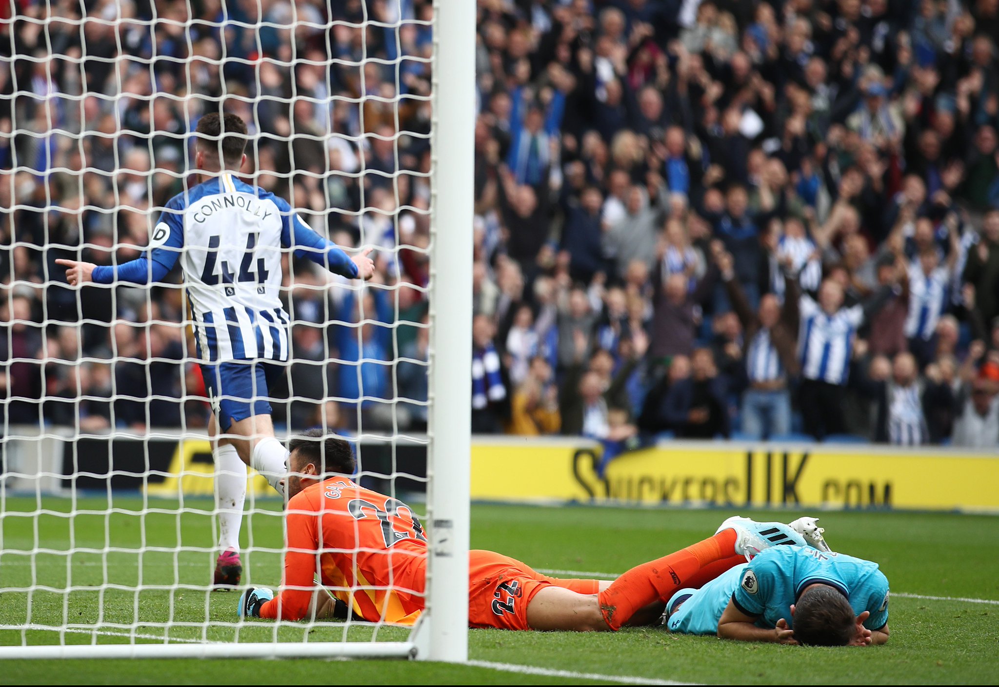 使他能够在 使他能够在