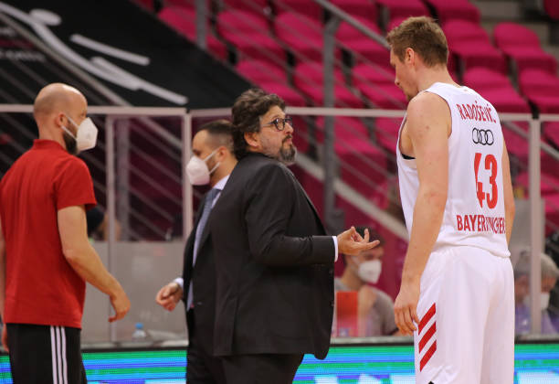 更能让队员 更能让队员